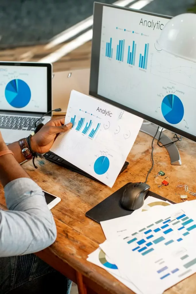 man-working-with-analytics-at-the-office-2021-12-09-03-18-48-utc.jpg